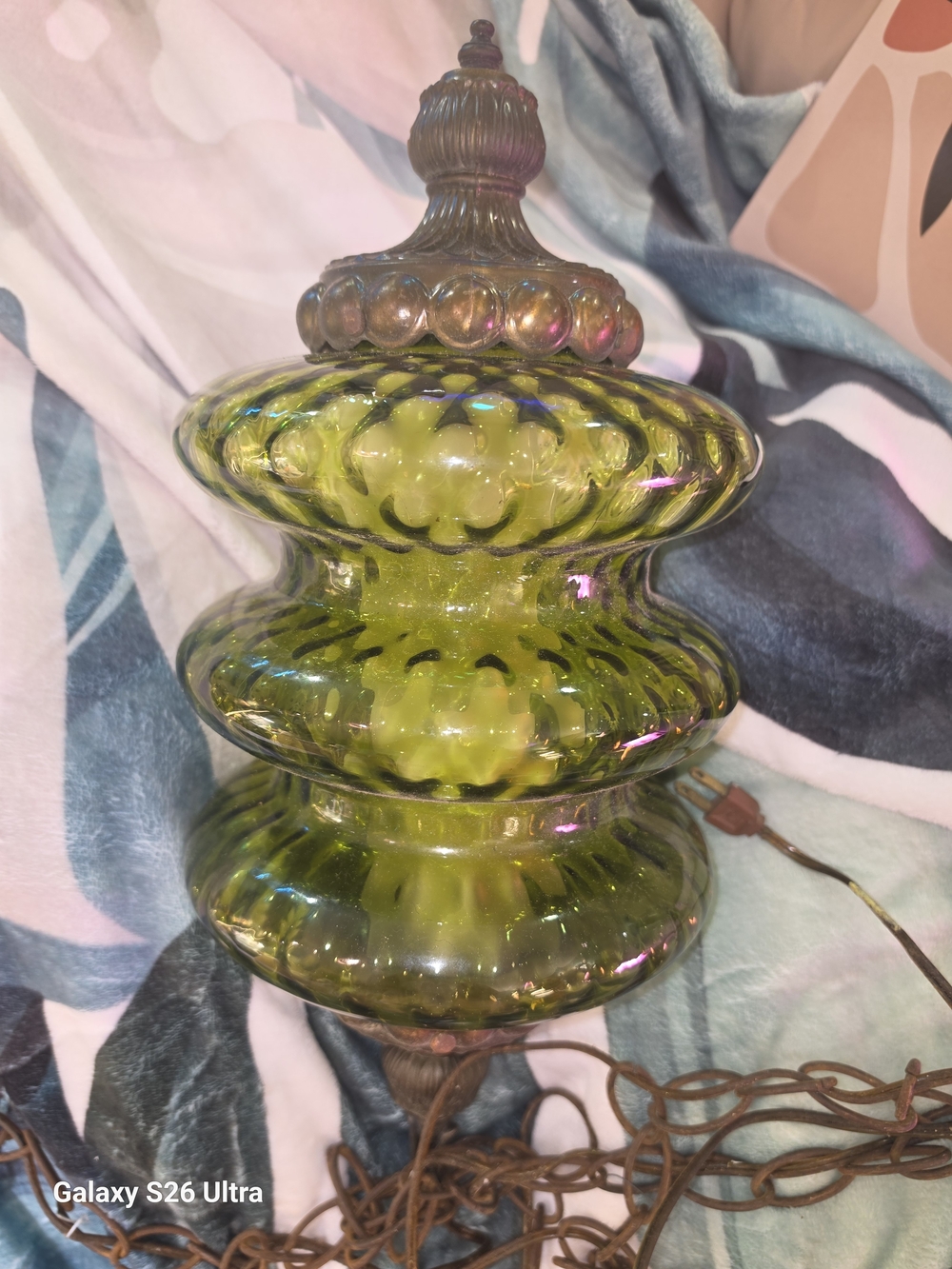 Vintage Green Swirl Glass Hanging Lamp - Picture 2 of 6